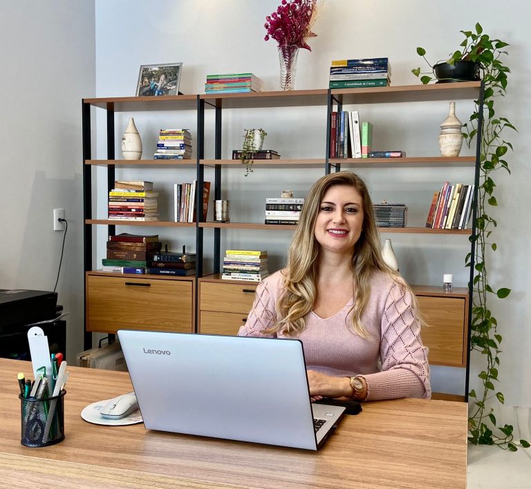 Entrevista|“O ouvidor precisa gostar de pessoas, ter empatia e escuta ativa e qualificada”