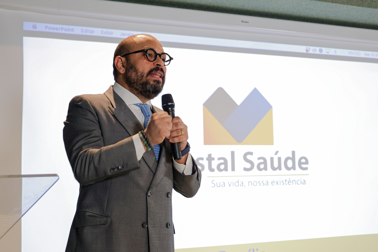Operadora promove palestra sobre Conscientização e Prevenção ao Assédio Moral, com o advogado Fabiano Machado